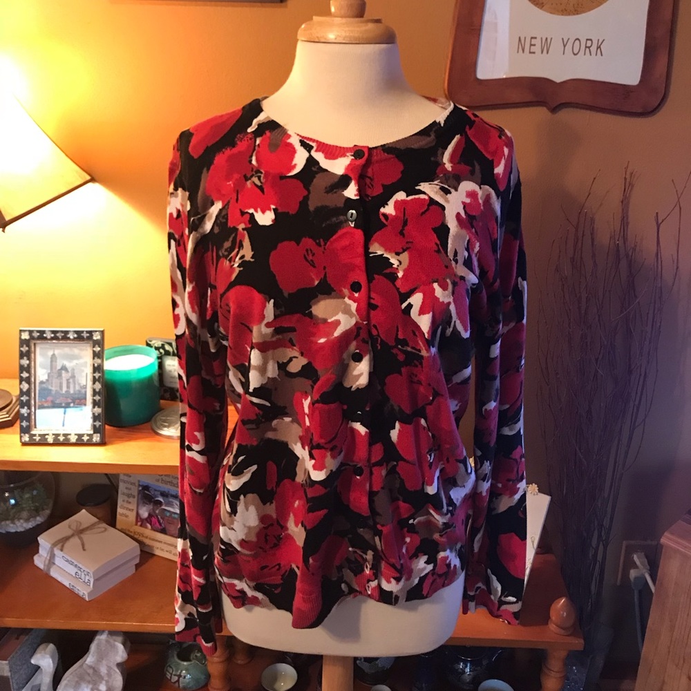 Karen Scott Floral Cardigan Size L